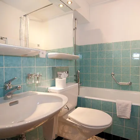 Ambiente 3* Зас-Фе